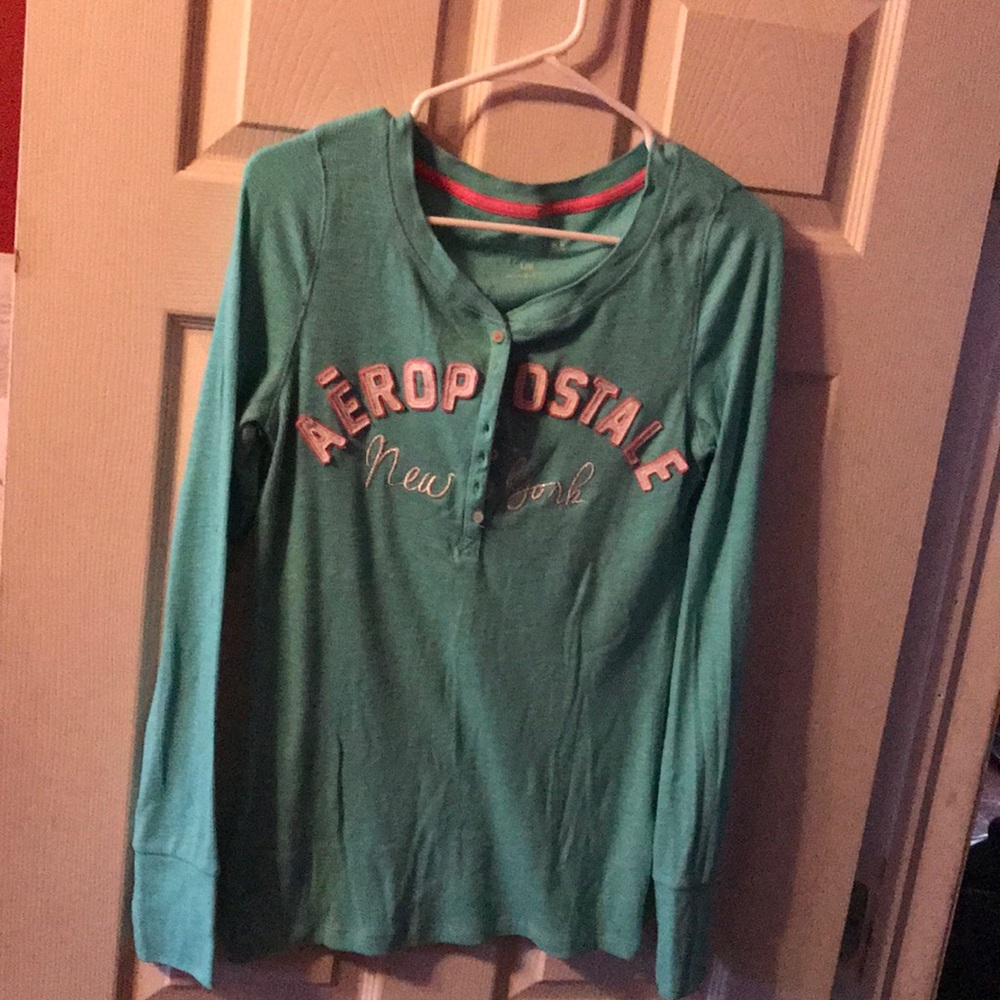 Long sleeve thermal aeropostale top